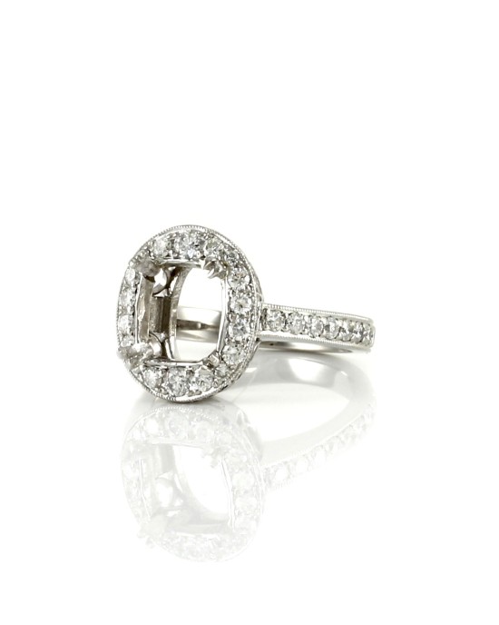 Pave Diamond Halo Ring Moutning in Platinum